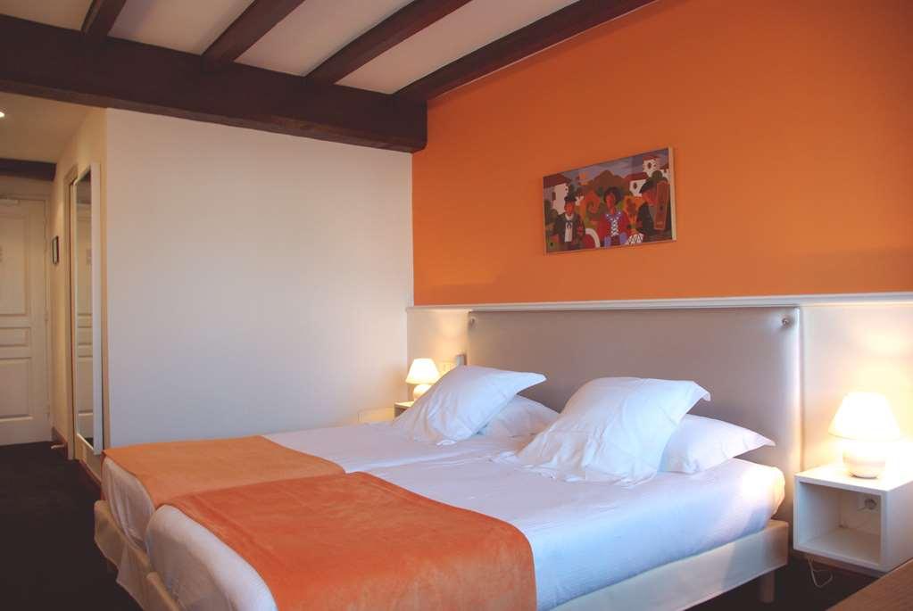 איינהודה Hotel Ithurria - Teritoria חדר תמונה
